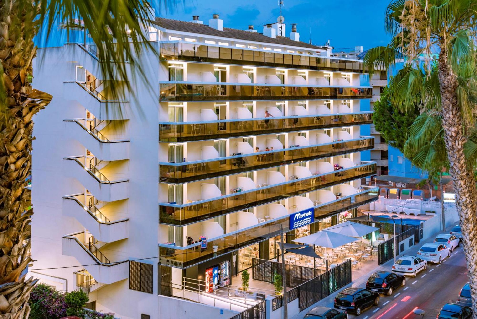 Hotel Marinada Salou Exterior foto