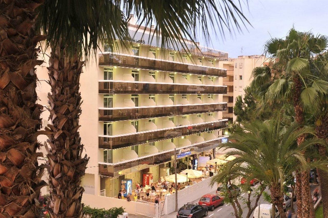 Hotel Marinada Salou Exterior foto