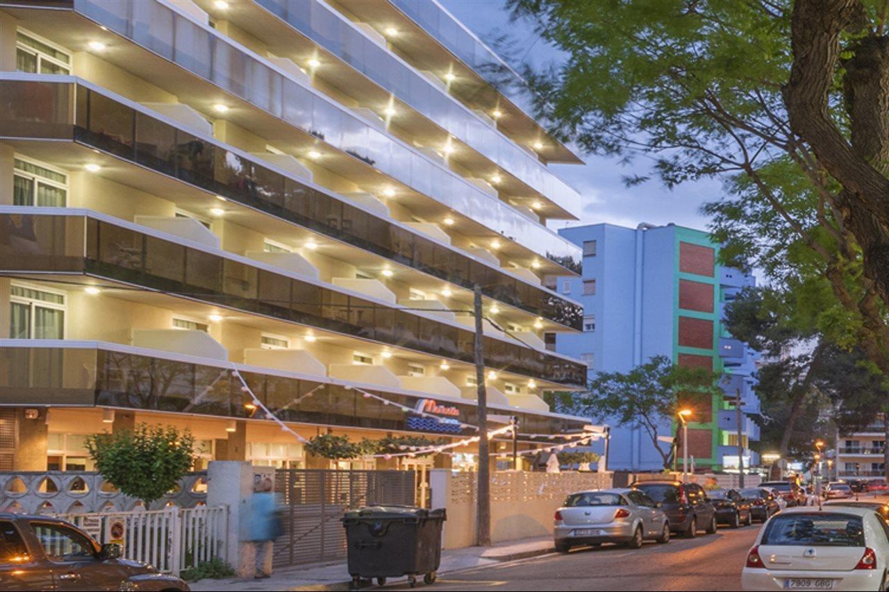 Hotel Marinada Salou Exterior foto